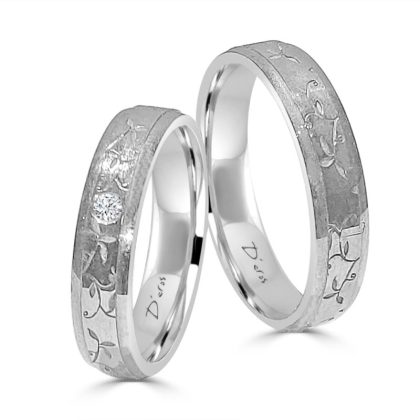 Alianza de boda  Oro Blanco  4,50 mm acabado floral. Disponible en varios colores