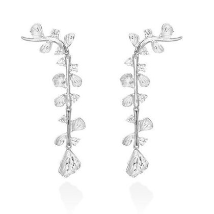 Pendientes trepadores de plata con diseño de hiedra