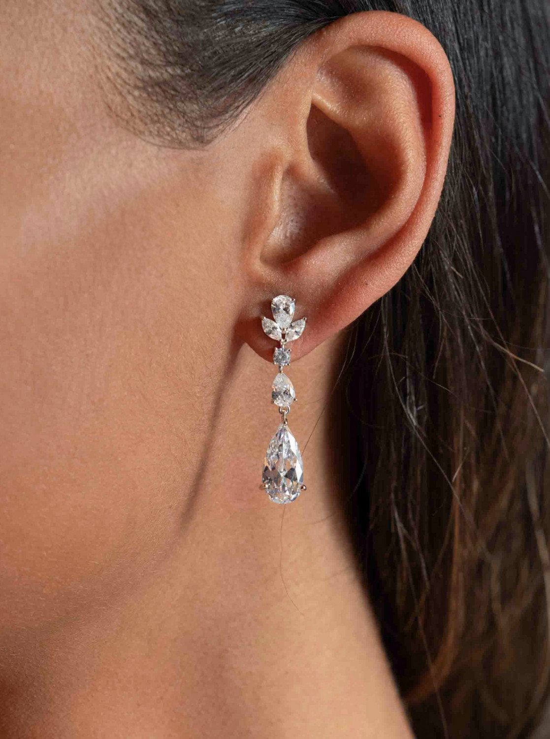 Pendientes de novia con circonitas talla marquesa y pera - Imagen 2