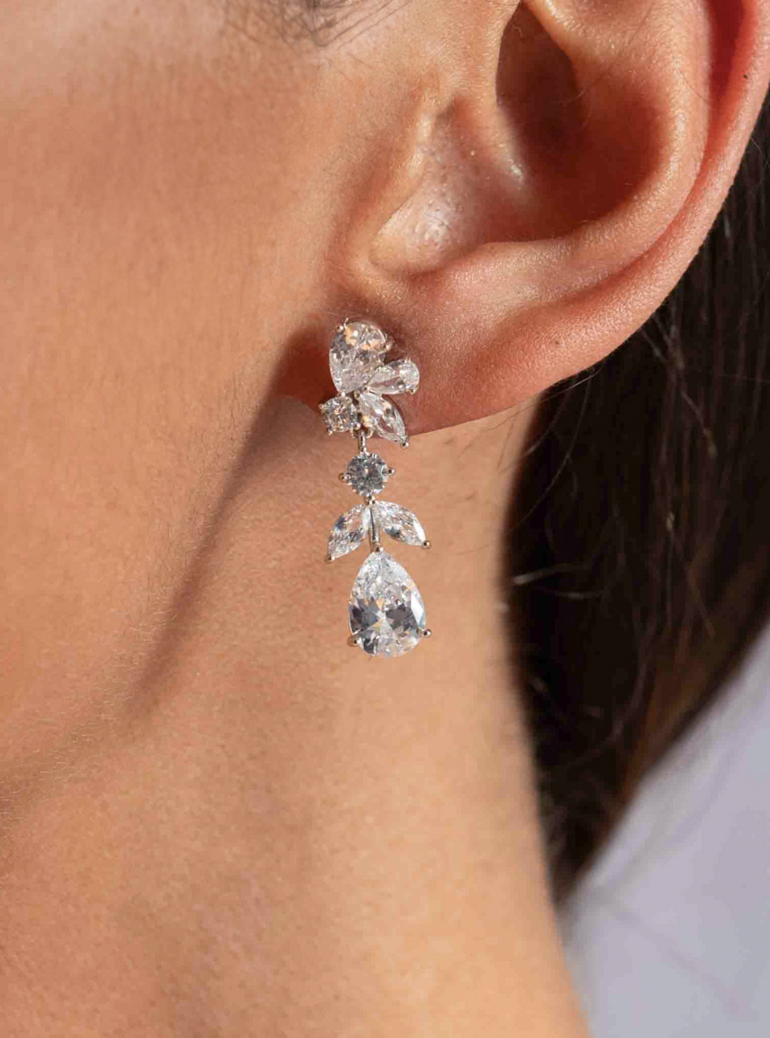 Pendientes largos de novia con pétalos y lágrima - Imagen 2